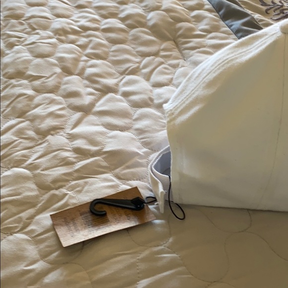 Adjustable brand new good vibes hat - Picture 2 of 4